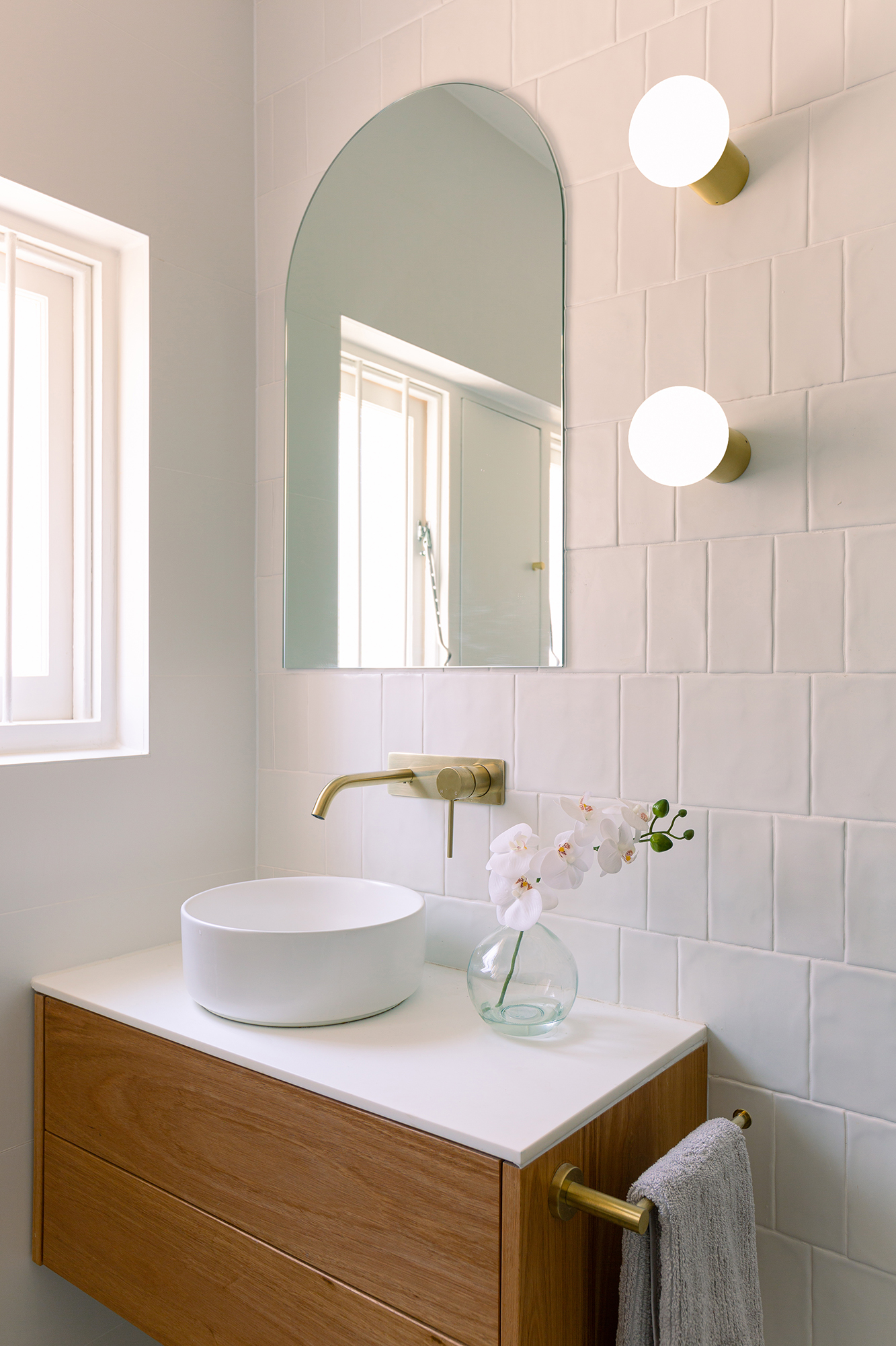 Creating a Cohesive Bathroom Design with Matching Fixtures