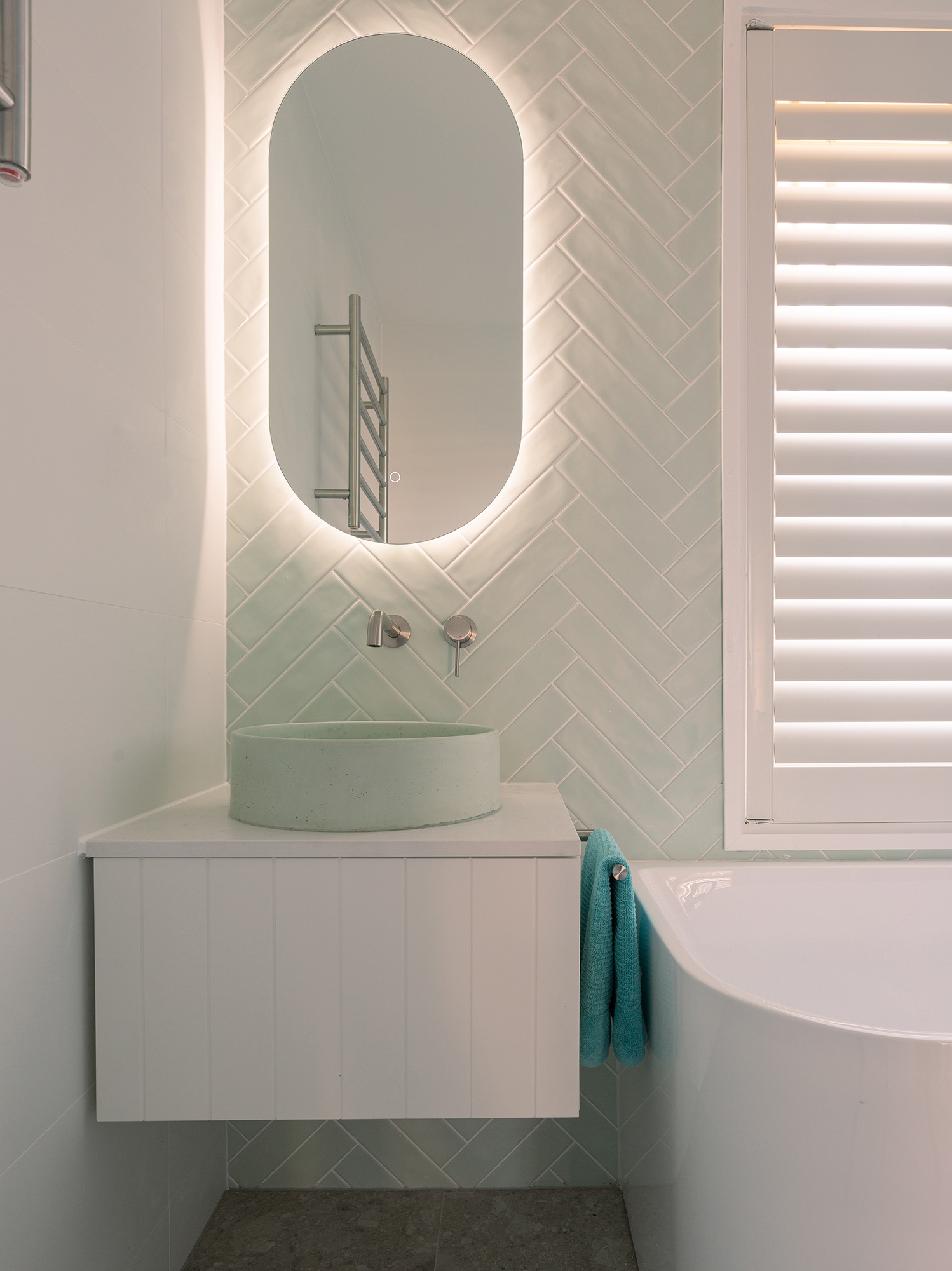 How to Choose the Right Color Scheme for Your Bathroom Renovation