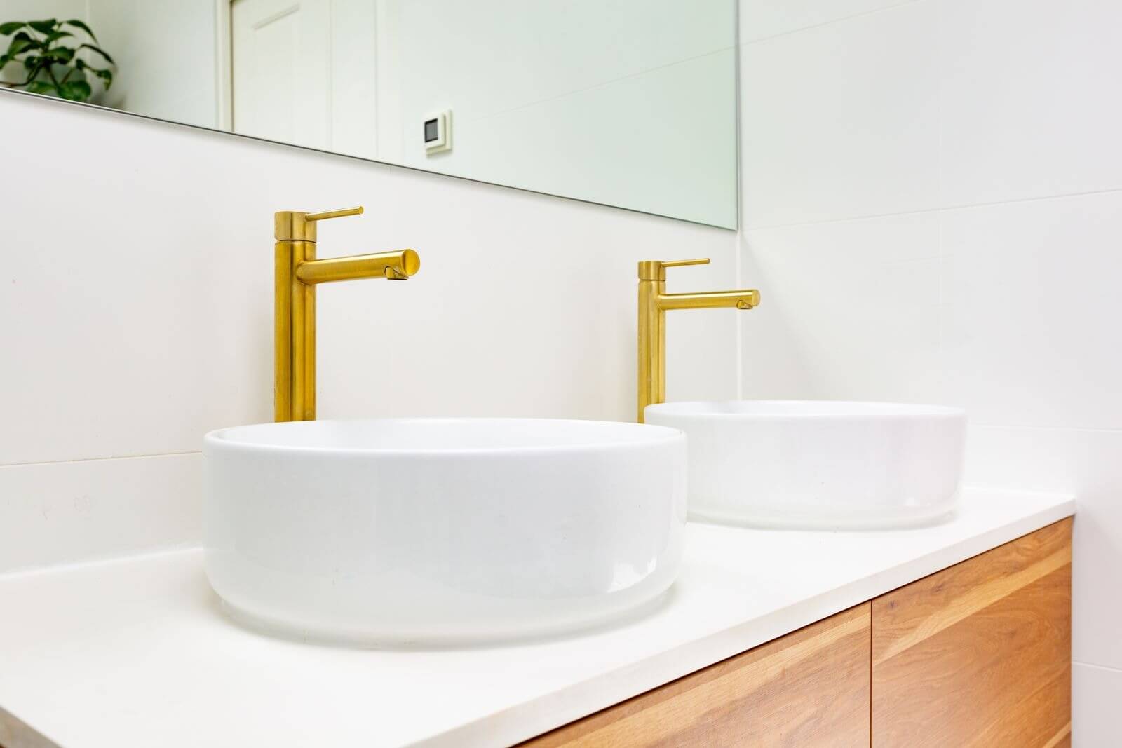 Apartment renovation specialists in Dover Heights, focusing on bathrooms, kitchens, laundries, and home renovations in Sydney