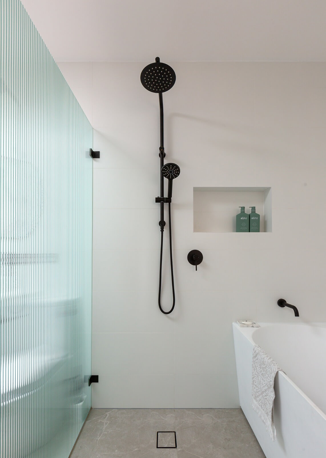 Terrace renovation services in Bondi Beach, focusing on bathrooms, kitchens, laundries, and home renovations in Sydney