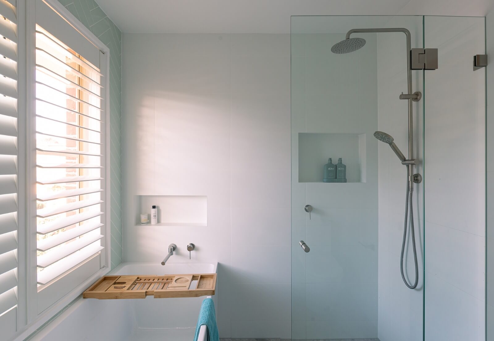 Small bathroom renovations in Arncliffe, focusing on bathrooms, kitchens, laundries, and home renovations in Sydney