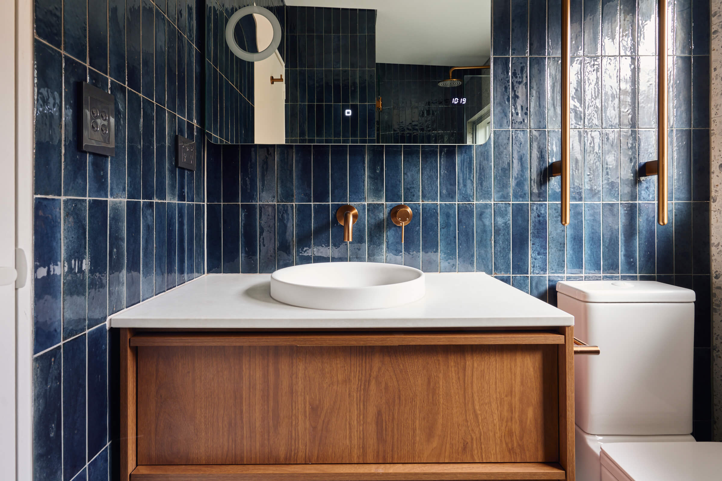 Luxury bathroom renovations in Carlton, focusing on bathrooms, kitchens, laundries, and home renovations in Sydney