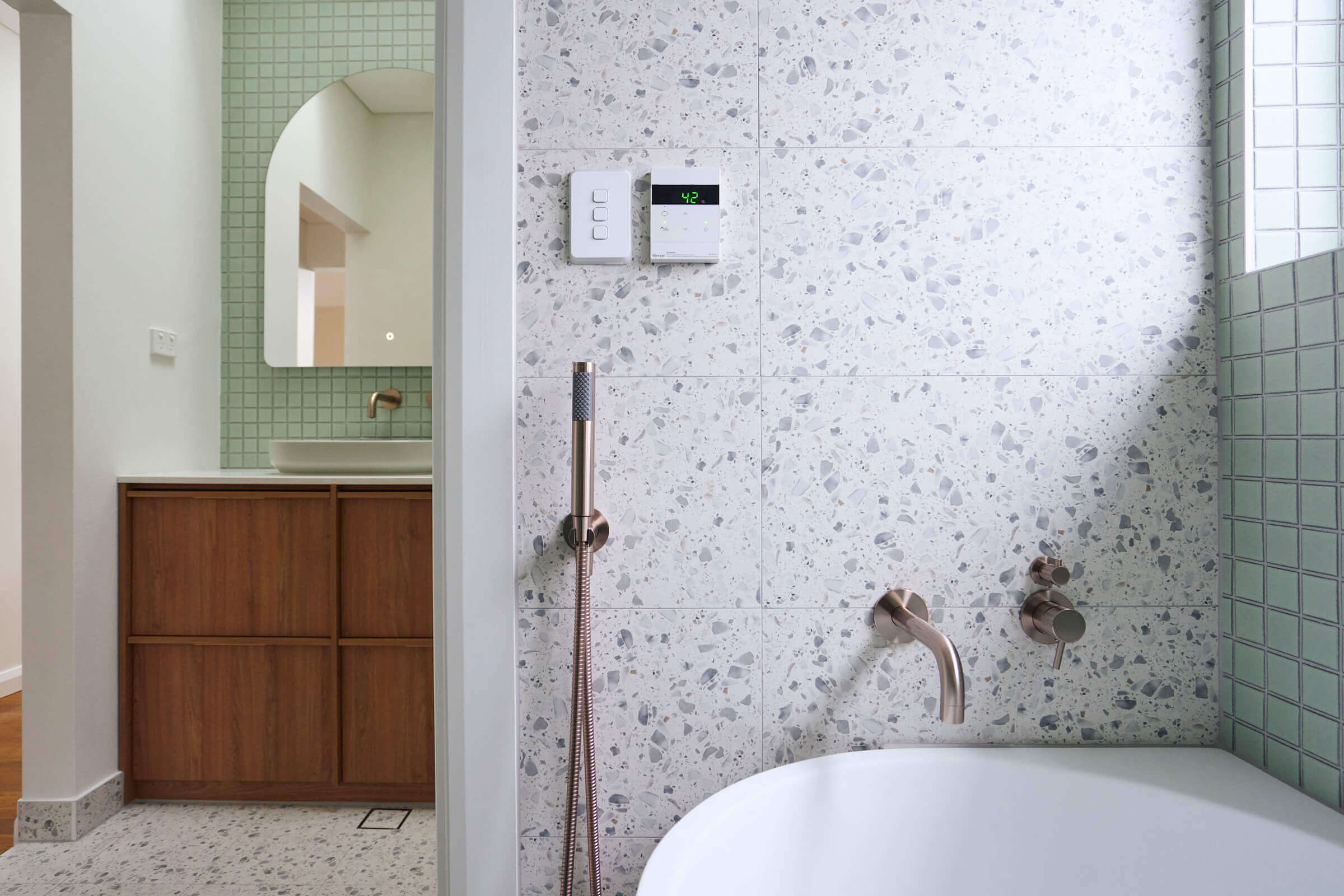 Complete home renovations in Sandringham, focusing on bathrooms, kitchens, laundries, and home renovations in Sydney