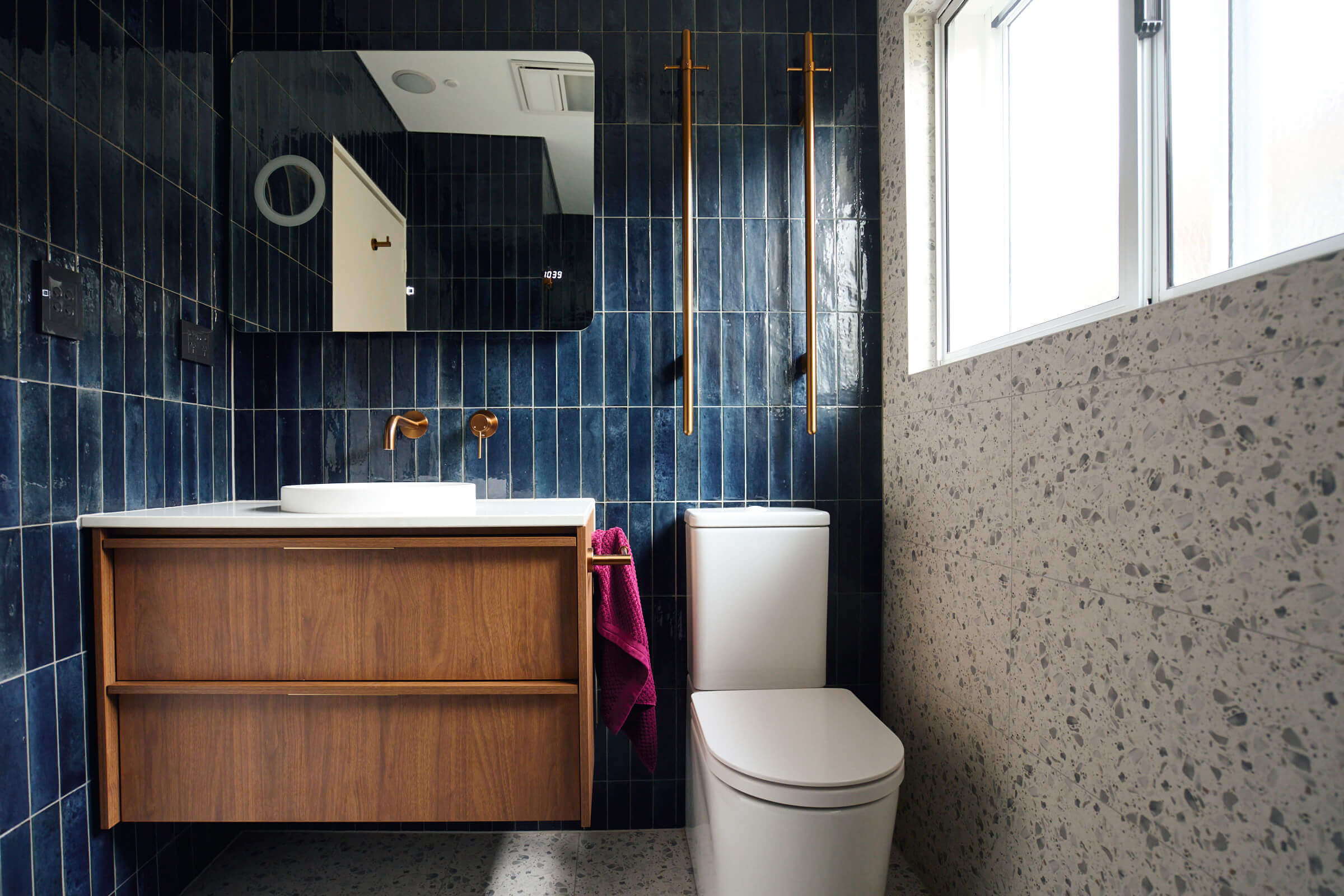 Small bathroom renovations in Campbelltown, focusing on bathrooms, kitchens, laundries, and home renovations in Sydney