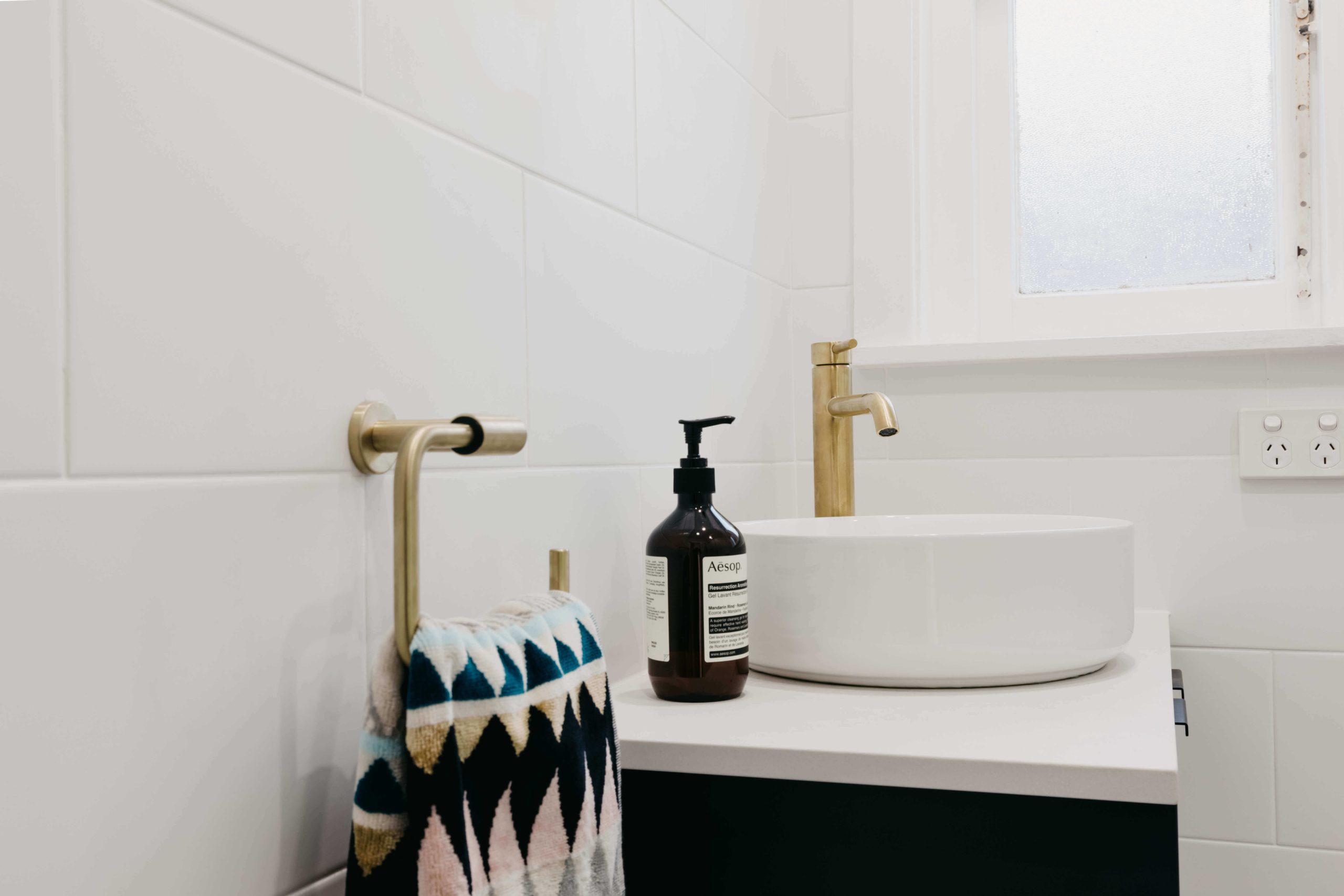 Ensuite bathroom renovation in a Sydney apartment
