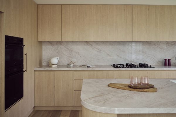 luxury inclusions for this custom kitchen renovation in cronulla by the local fresher bathrooms team