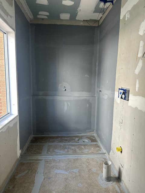 before bathroom renovation in cronulla